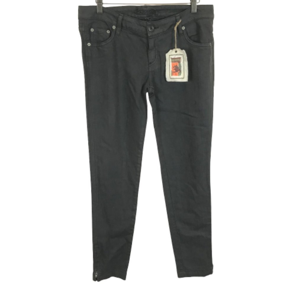 NWT Womens Size 29 29x30 1/2 Carmar Dark Gray Zip Hem Slim Leg Denim Jeans